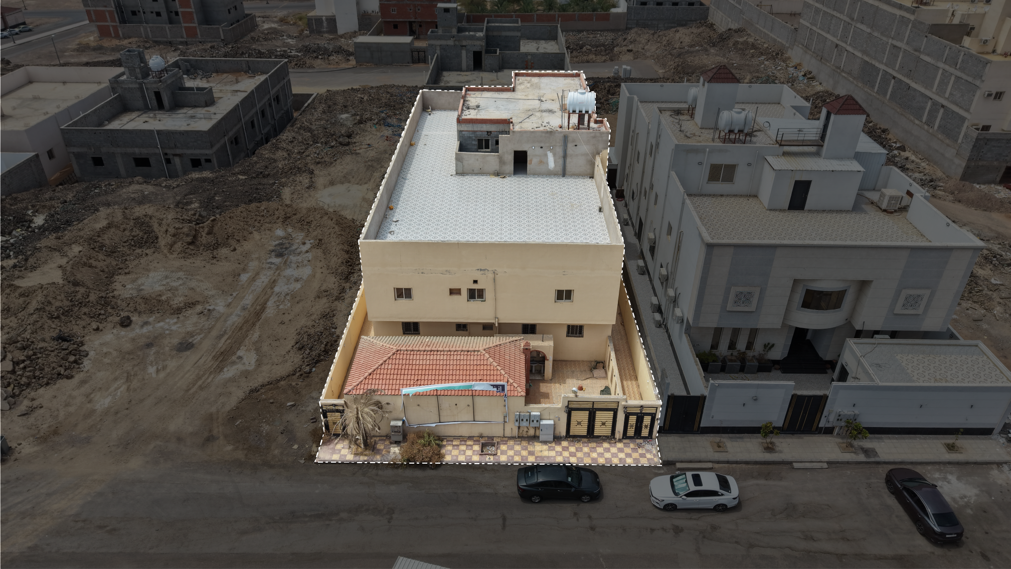 عمارة سكنية بحي شوران